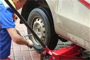 巴音附近拖车24小时服务热线电话